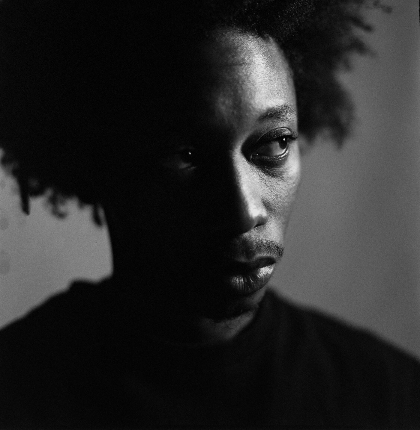 WHOSRILA — Press Photo 2
